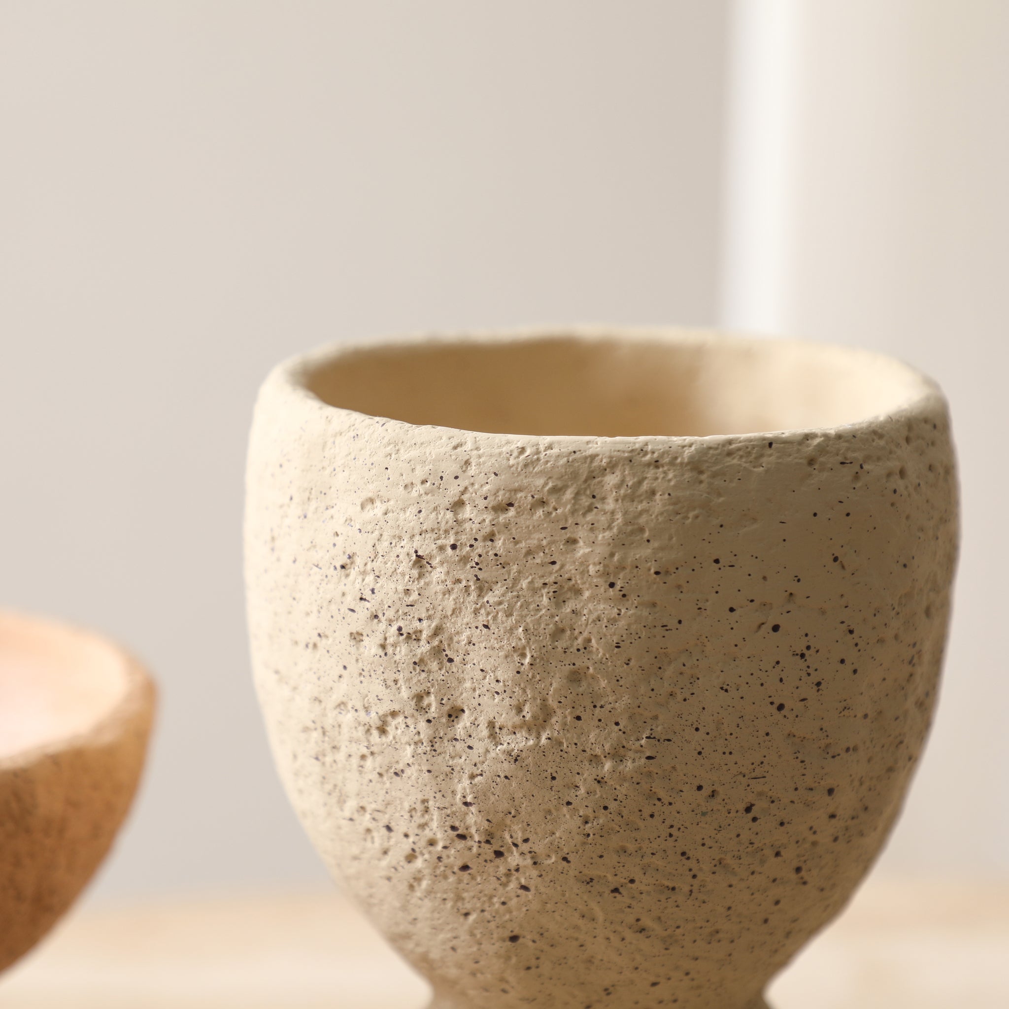 Coarse Grain Cement Pot A
