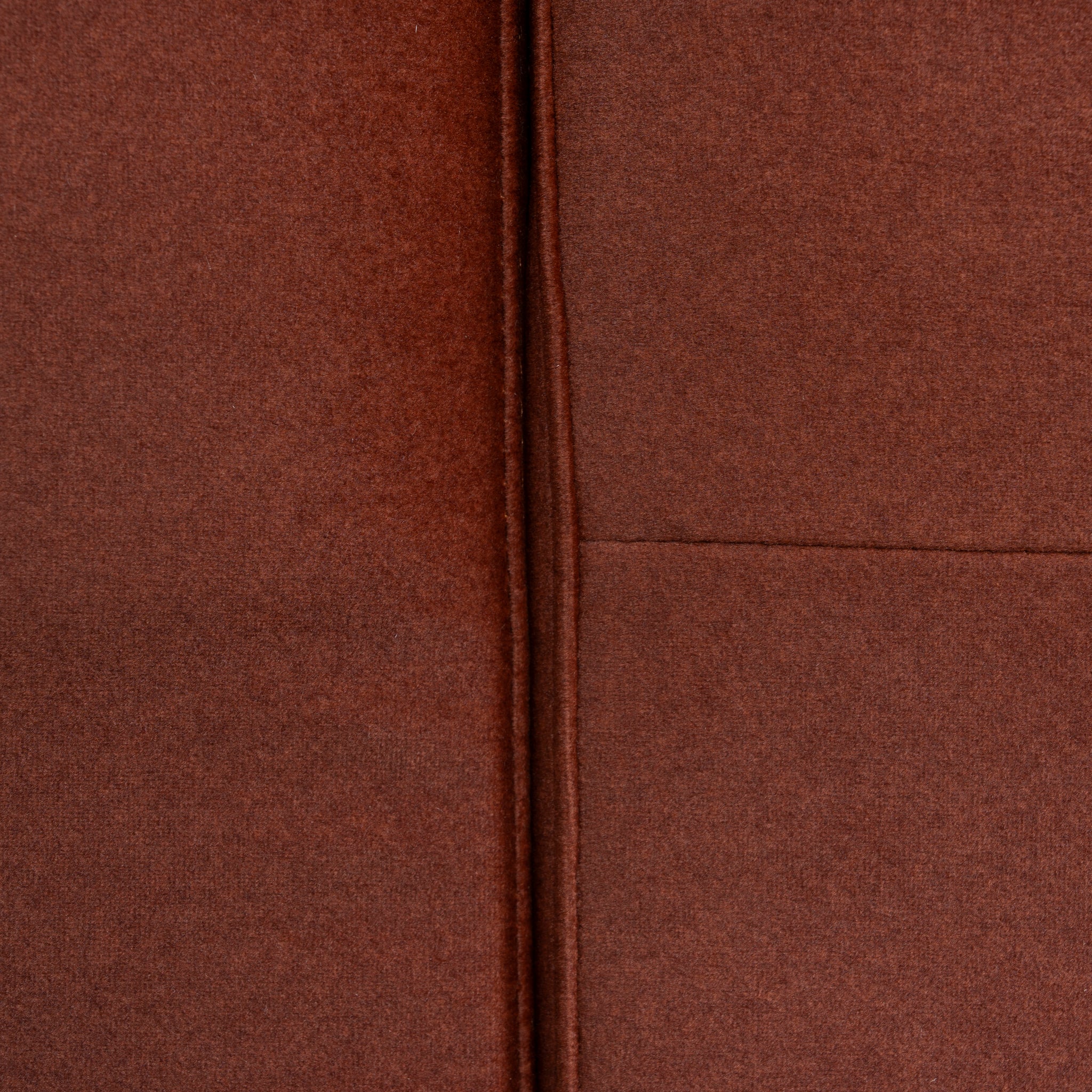 Lazio King Bedhead - Burnt Maroon