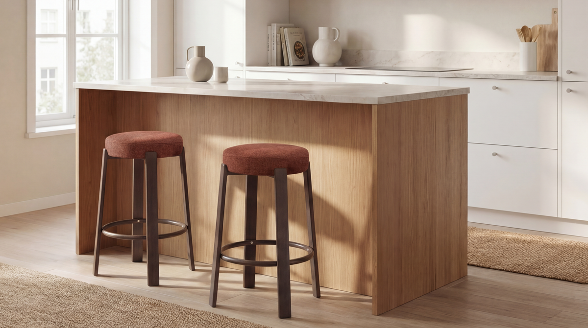 Bravena Bar Stool Rust / Walnut (Set of 2)