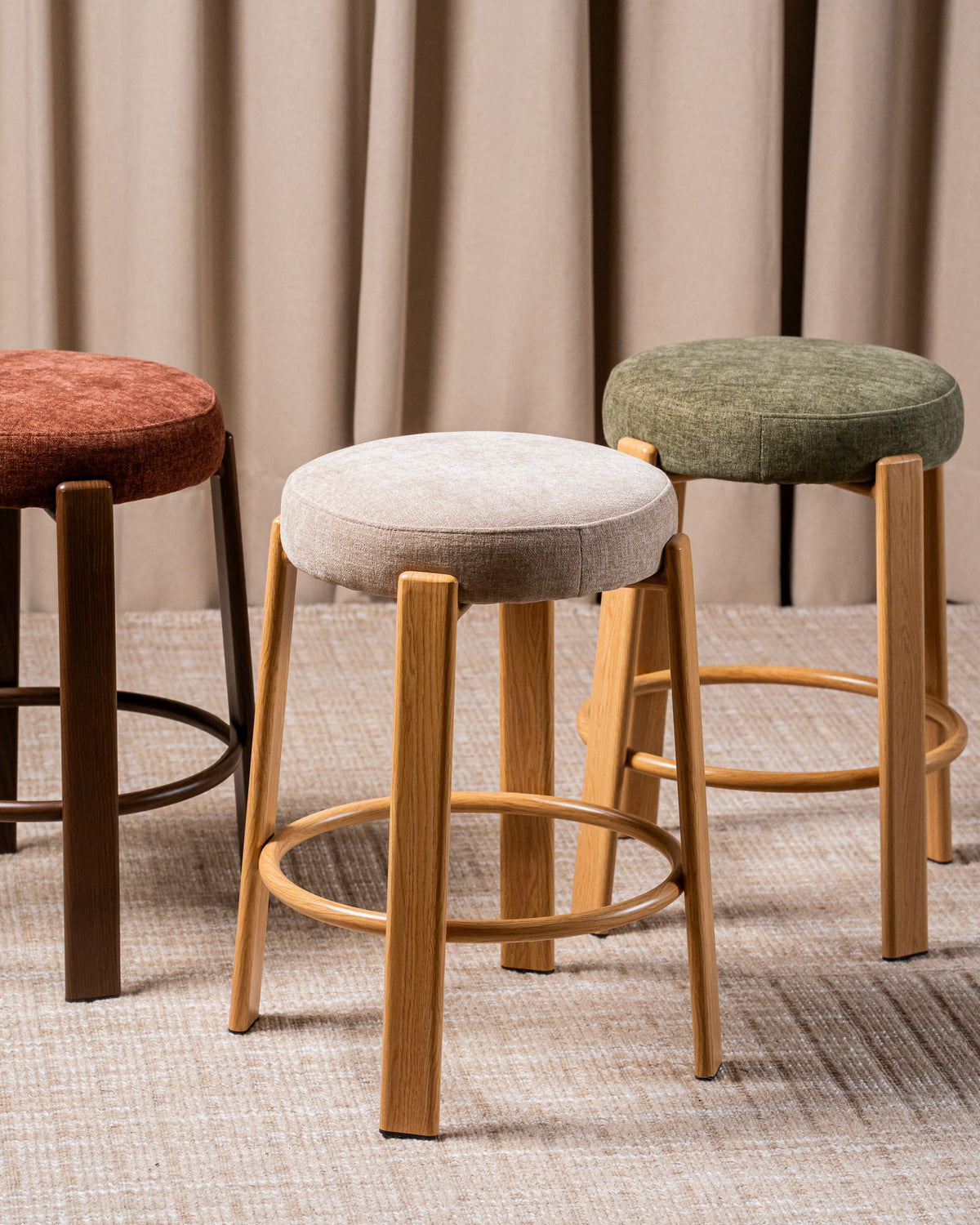 Bravena Bar Stool Rust / Walnut (Set of 2)