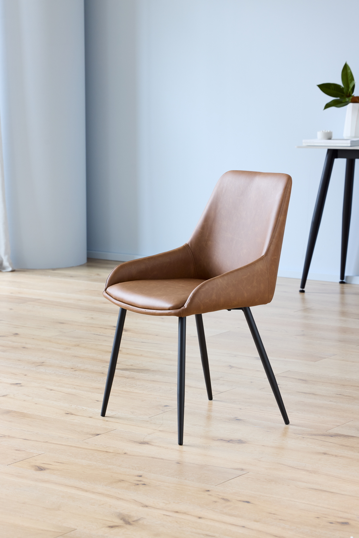 Costiva Dining Chair Cognac (Set of 2)