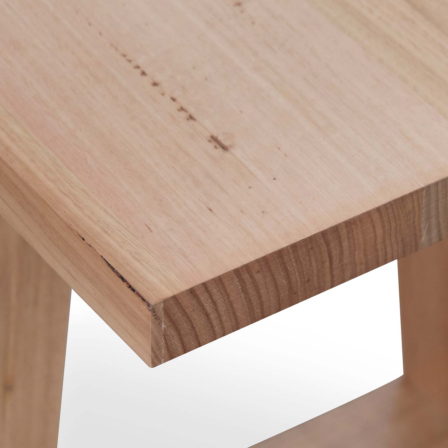 1.9m Bergamo Bench- Messmate