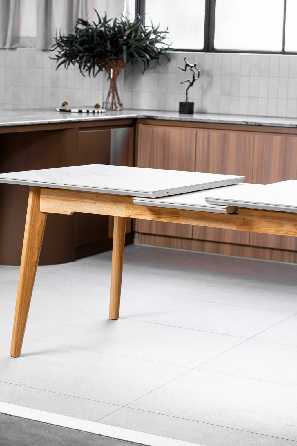 Nordic Extension Dining Table Snow White