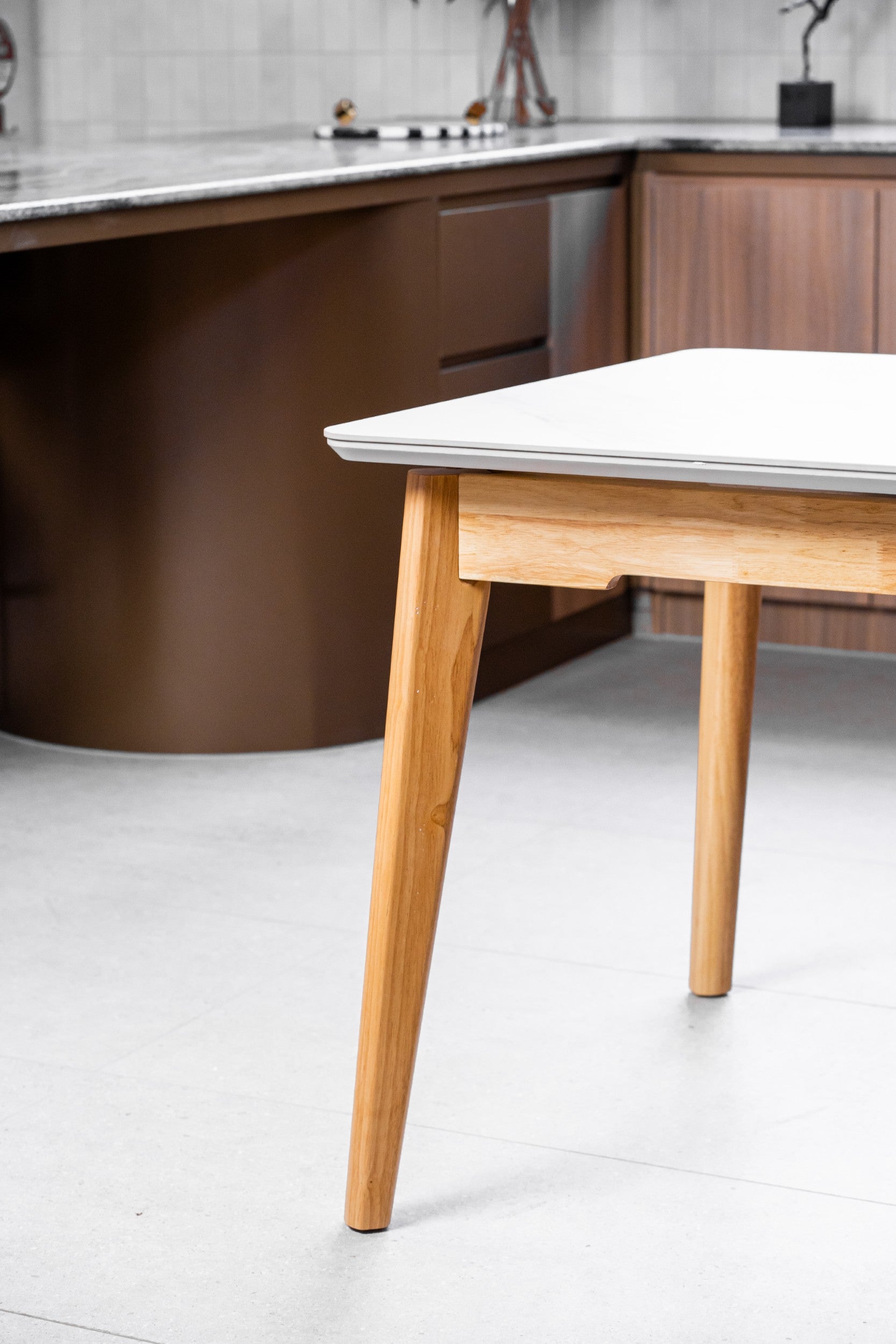 Nordic Extension Dining Table Snow White