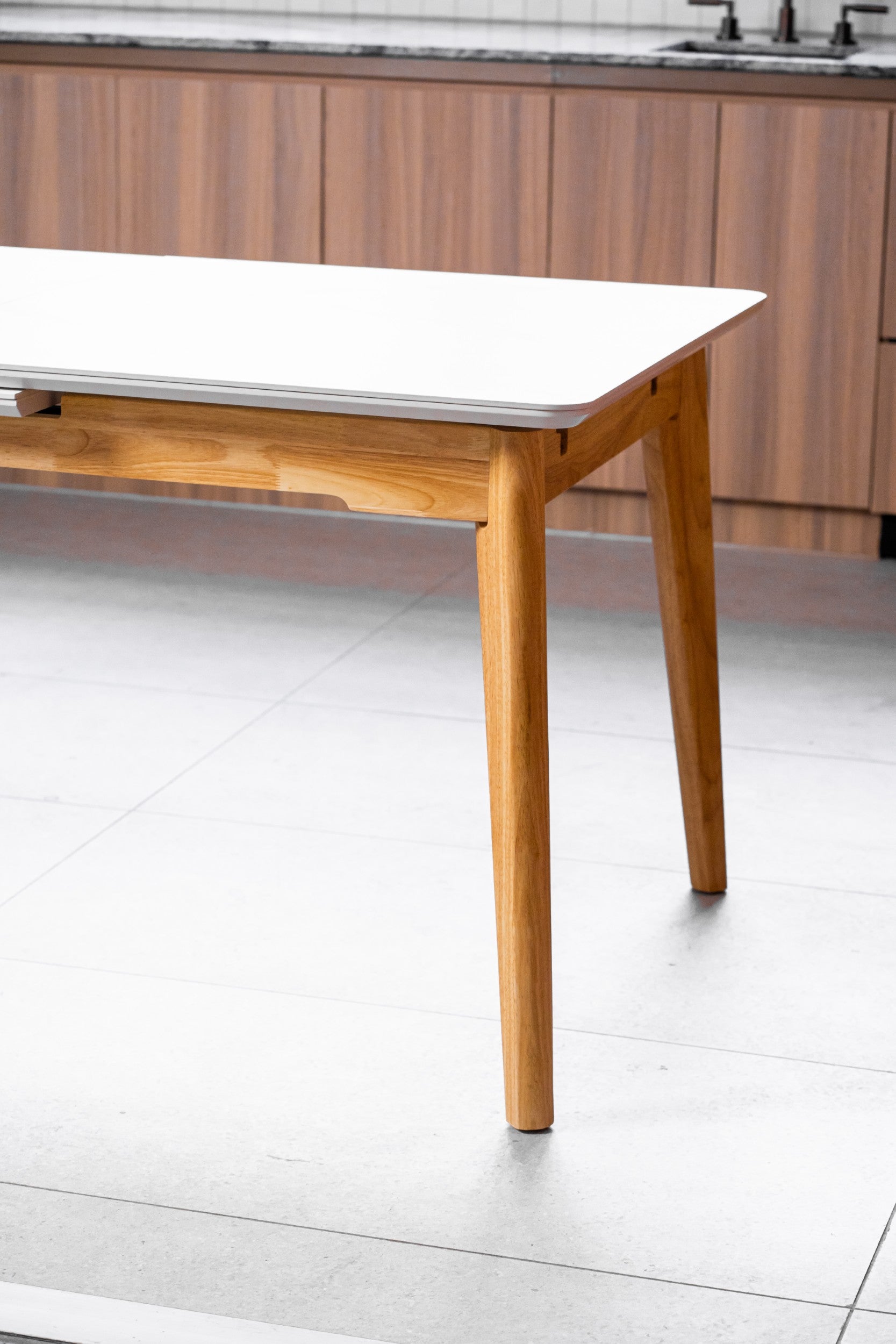 Nordic Extension Dining Table Snow White