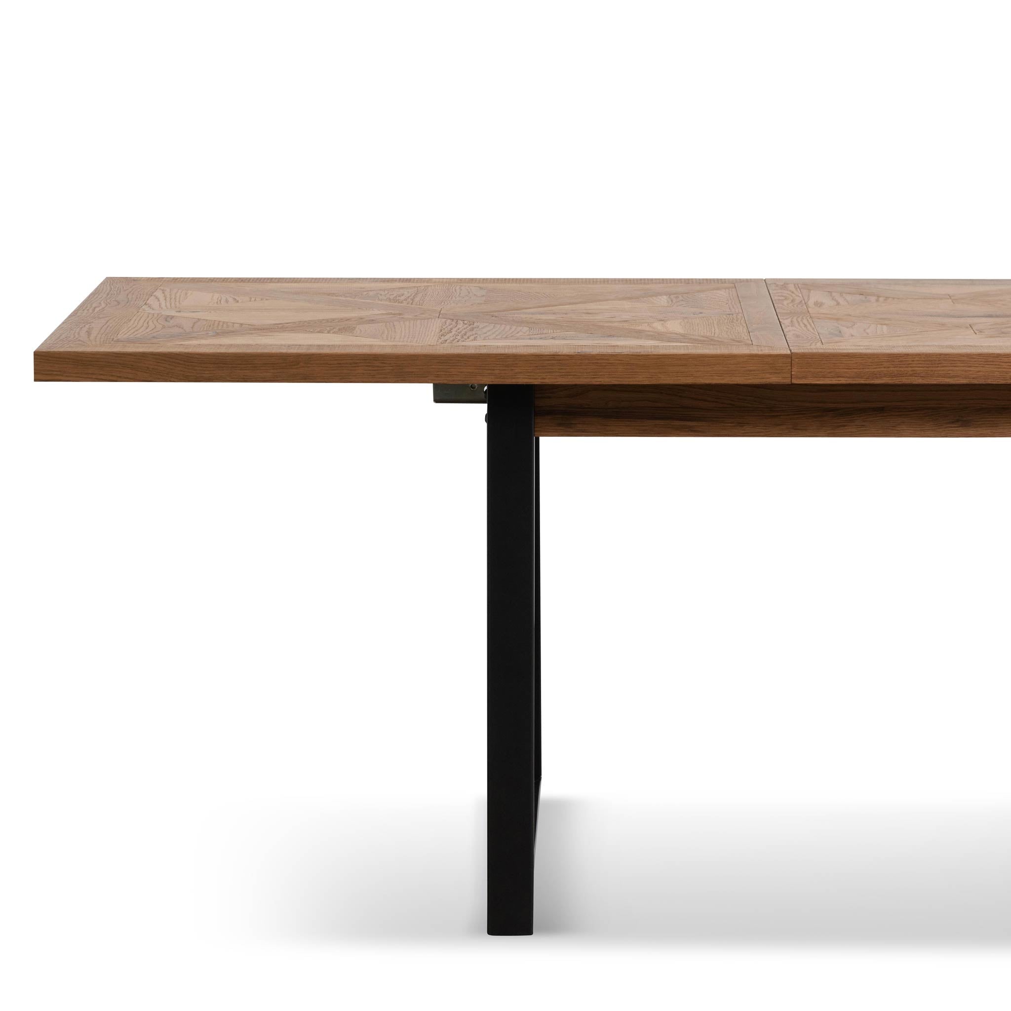 6-8 Seater Extendable Siena Dining Table - European Oak
