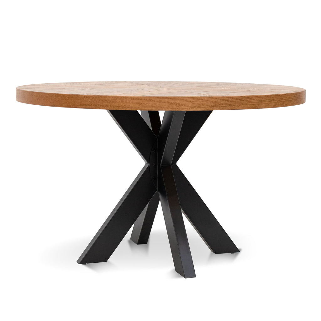 4 Seater Round Siena Dining Table - European Knotty Oak