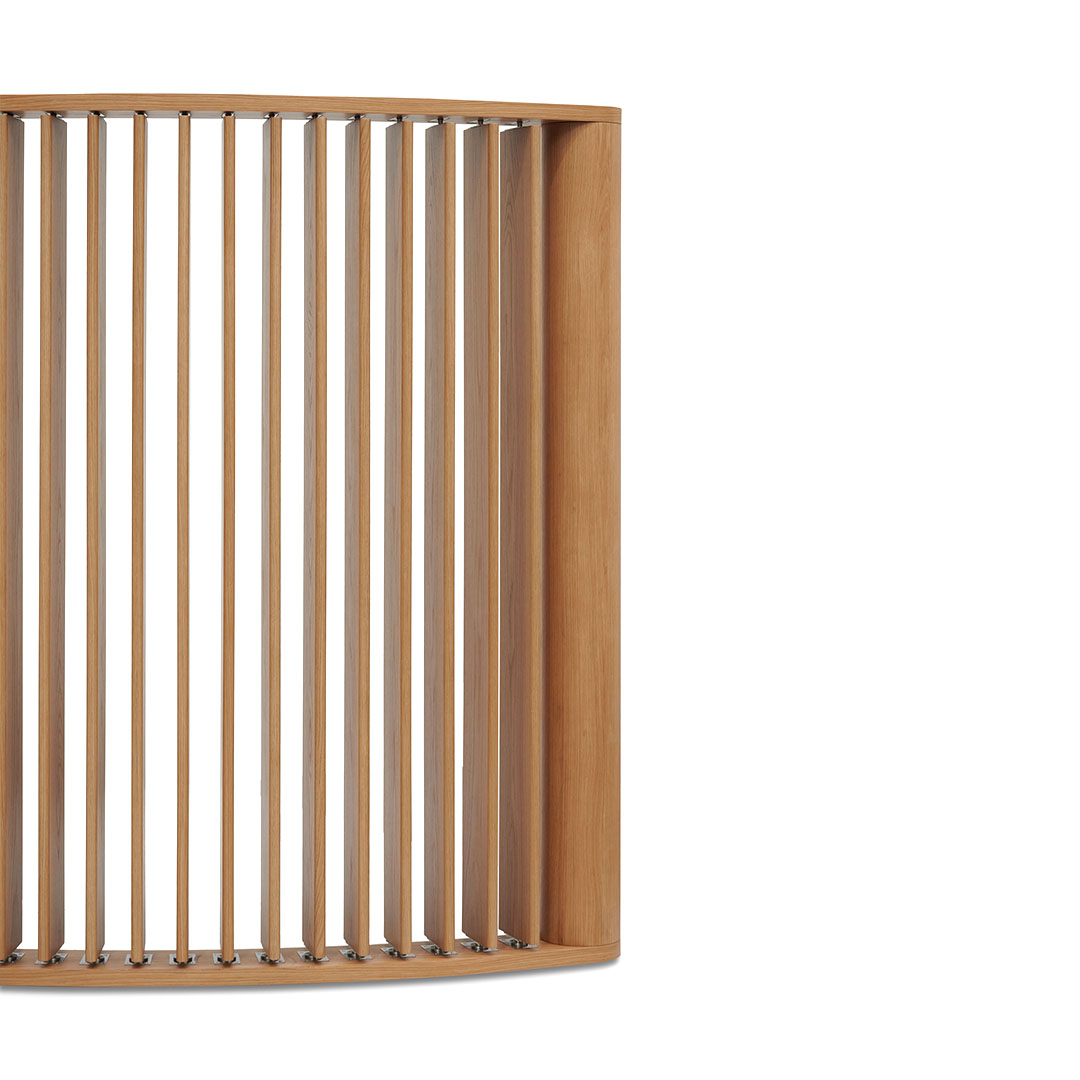 3m Curved Wall Stand - Natural Oak
