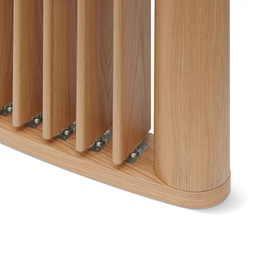 3m Curved Wall Stand - Natural Oak