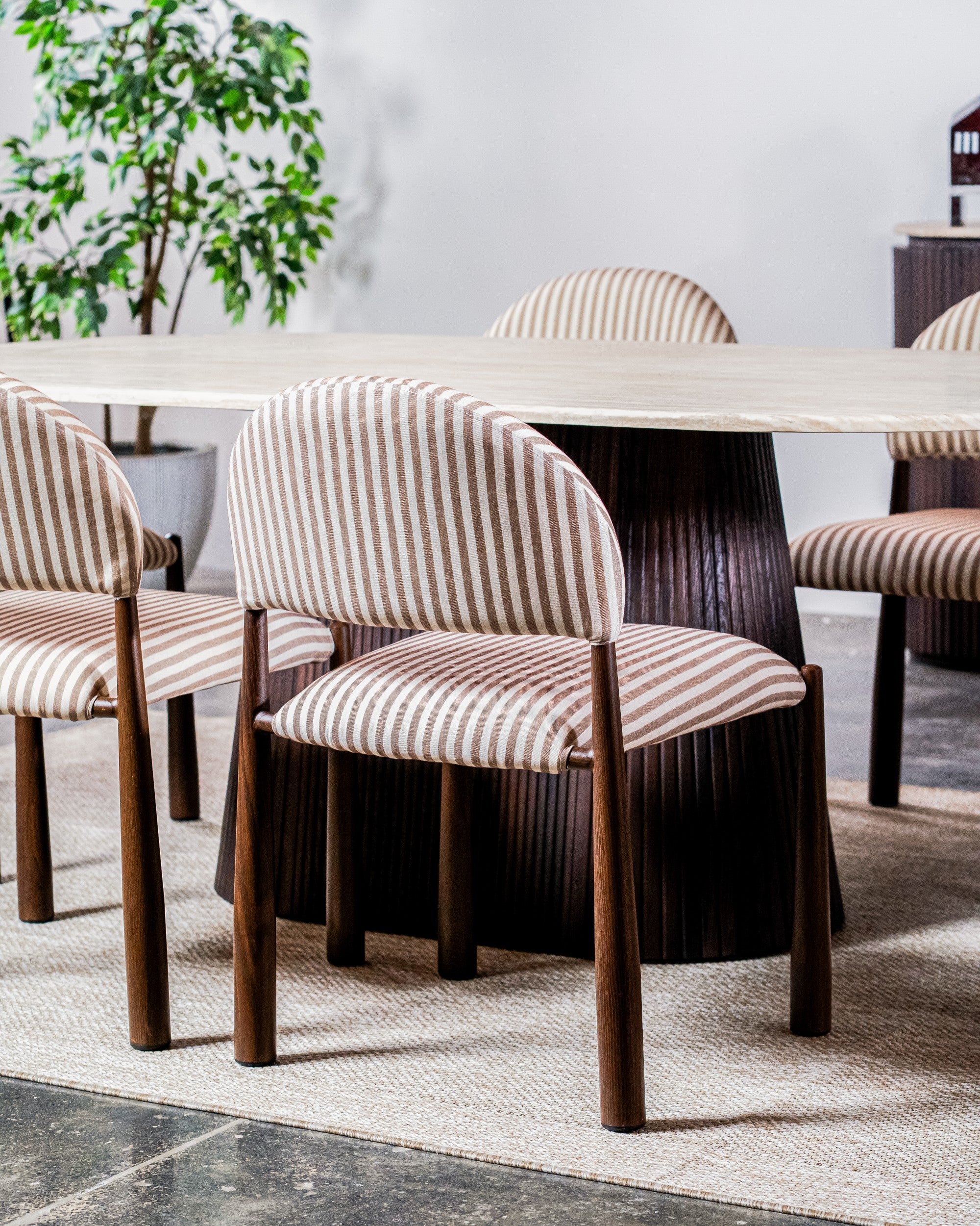 Sahel Dining Chair Beige / Walnut