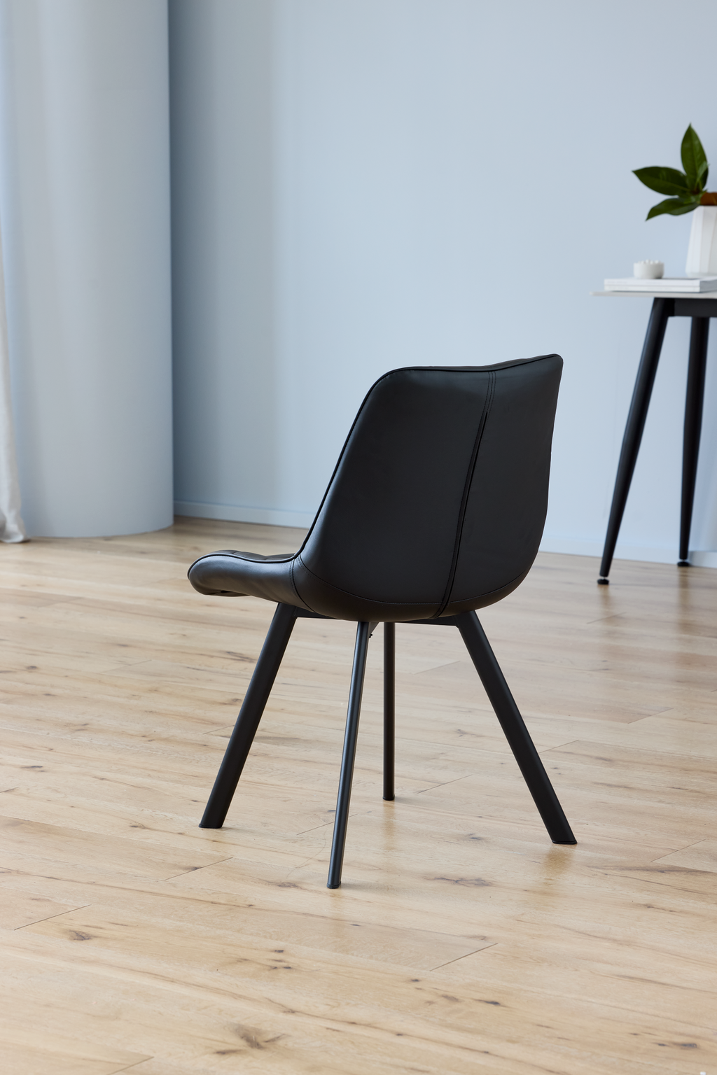 Forvella Dining Chair Black (Set of 4)