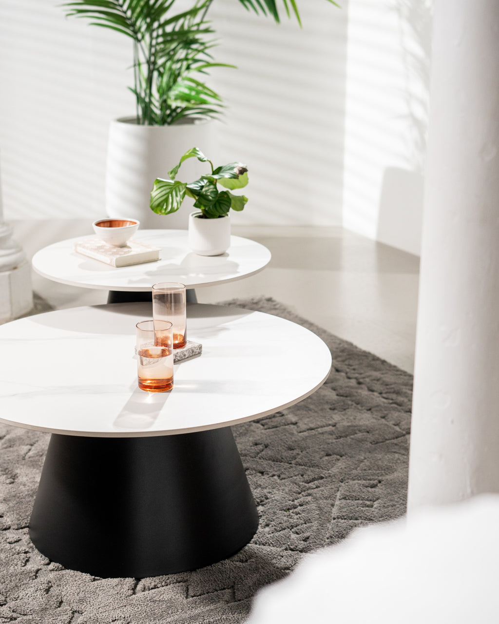 Glacia Coffee Table Set Snow White Ceramic