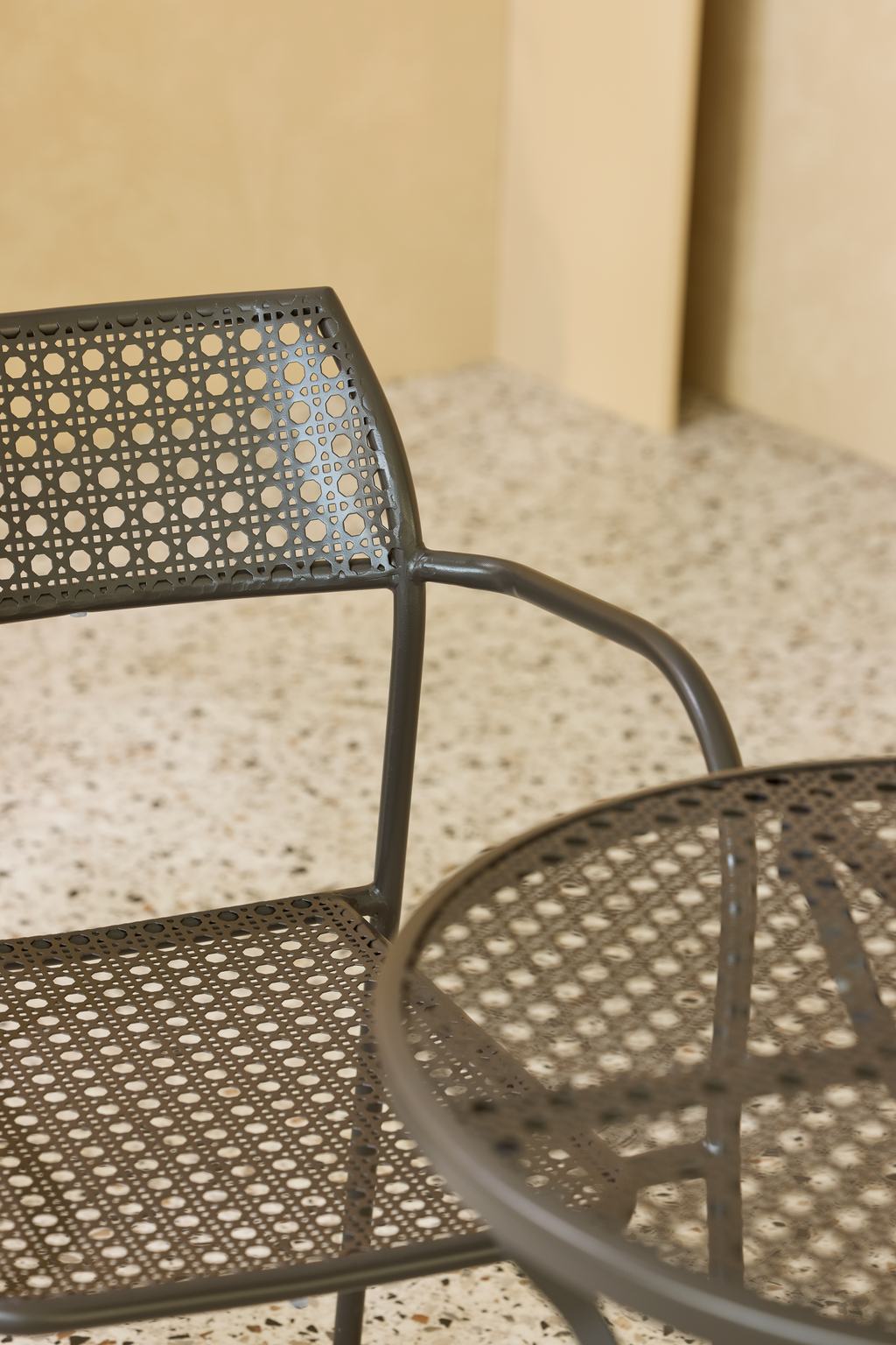 Havora Outdoor Chair Espresso (Set of 2)