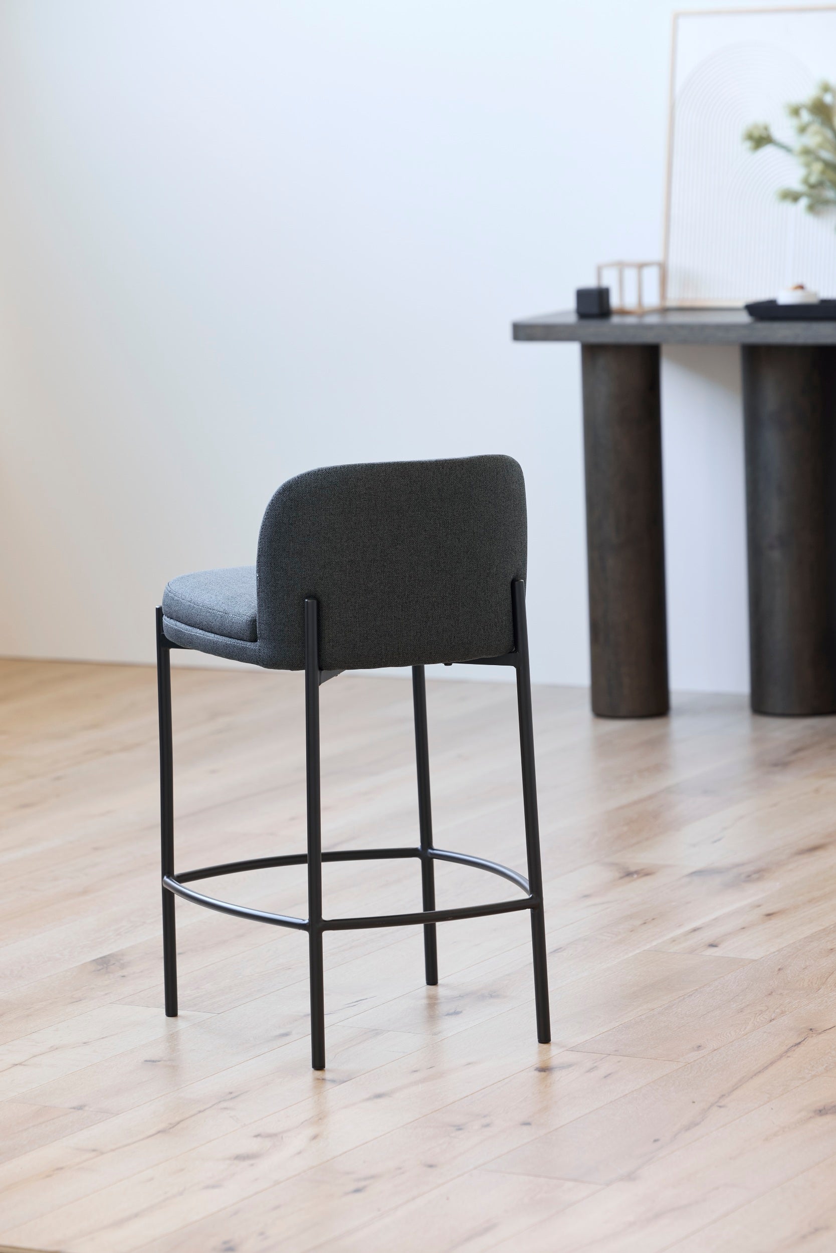 Obsidian Bar Stool Charcoal