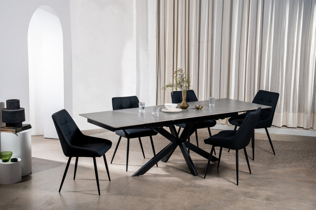 Ruvello Dining Chair Black (Set of 4)
