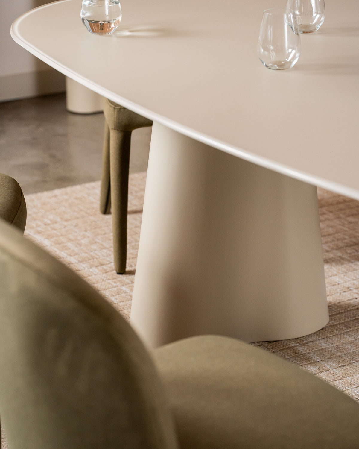 Portiva Dining Table Matte Tofu
