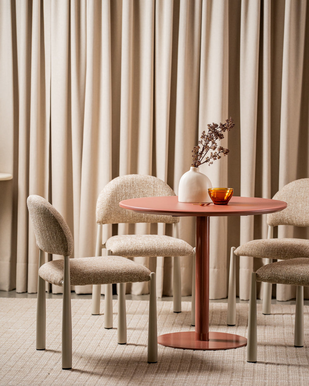 Posvella Dining Table Matte Dusty Rose