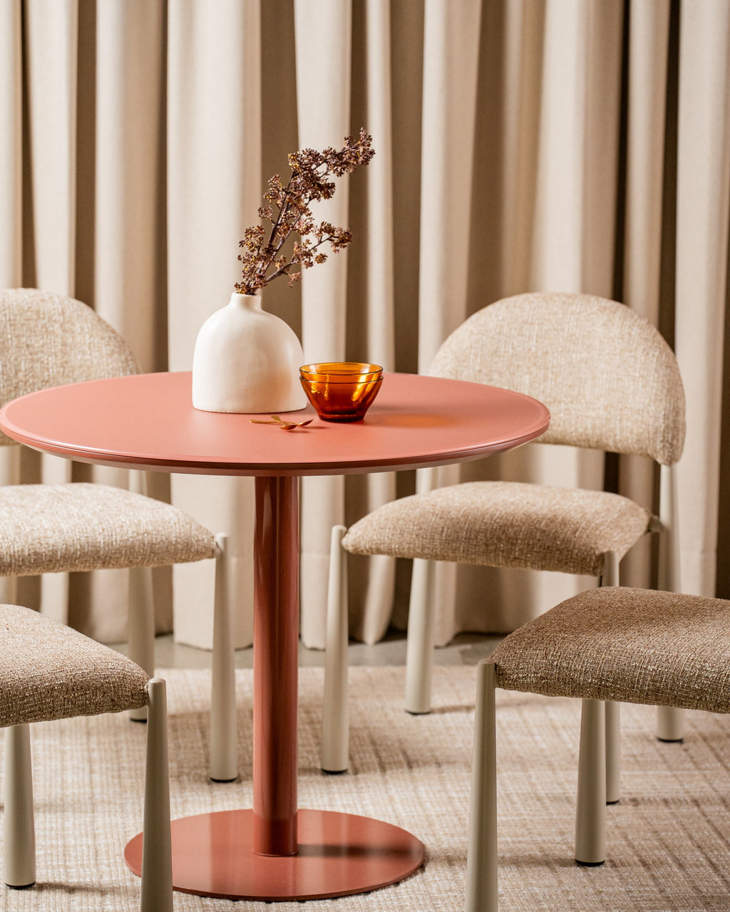 Posvella Dining Table Matte Dusty Rose
