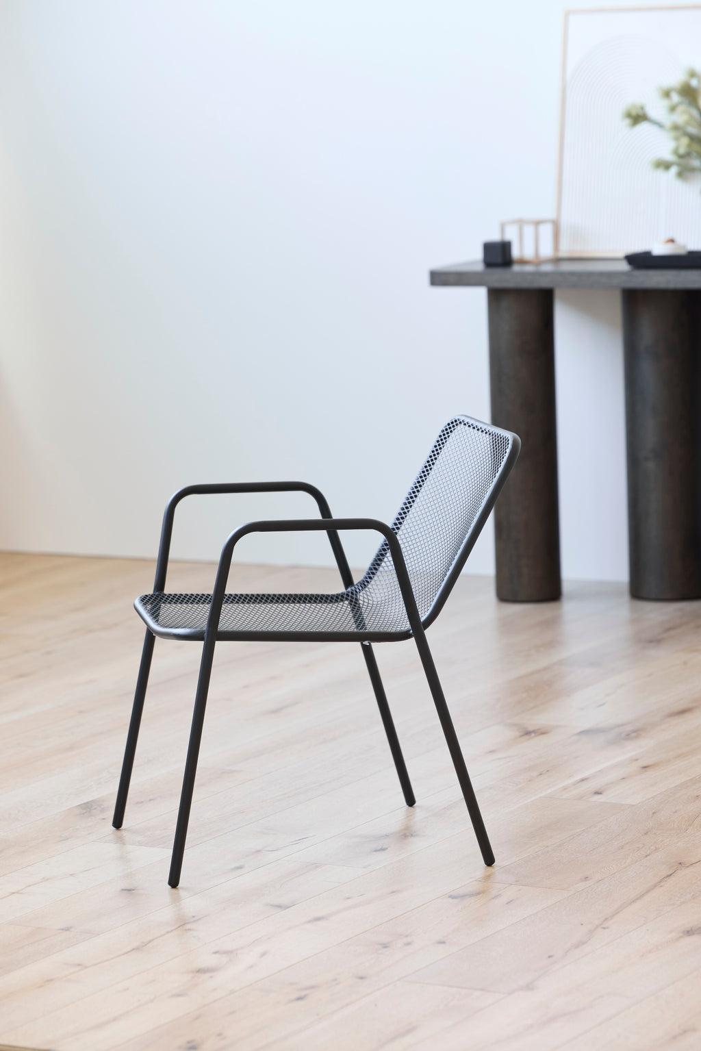 Aegis Outdoor Chair Black (Set of 2)