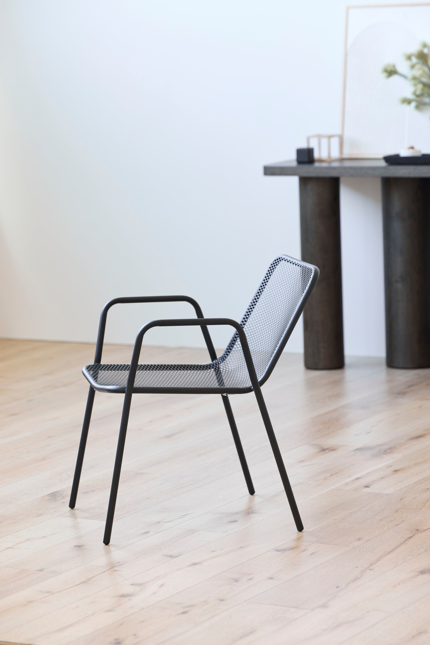Aegis Outdoor Chair Black (Set of 2)