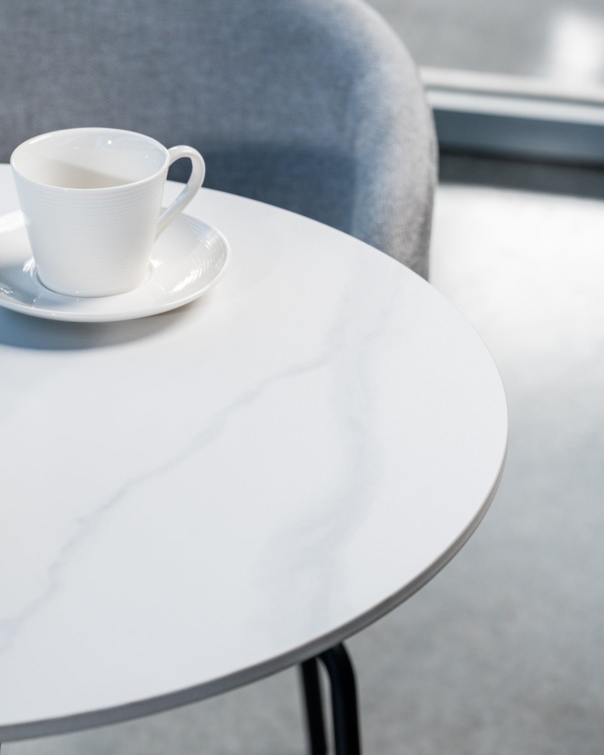 Selvani Small Dining Table Snow White