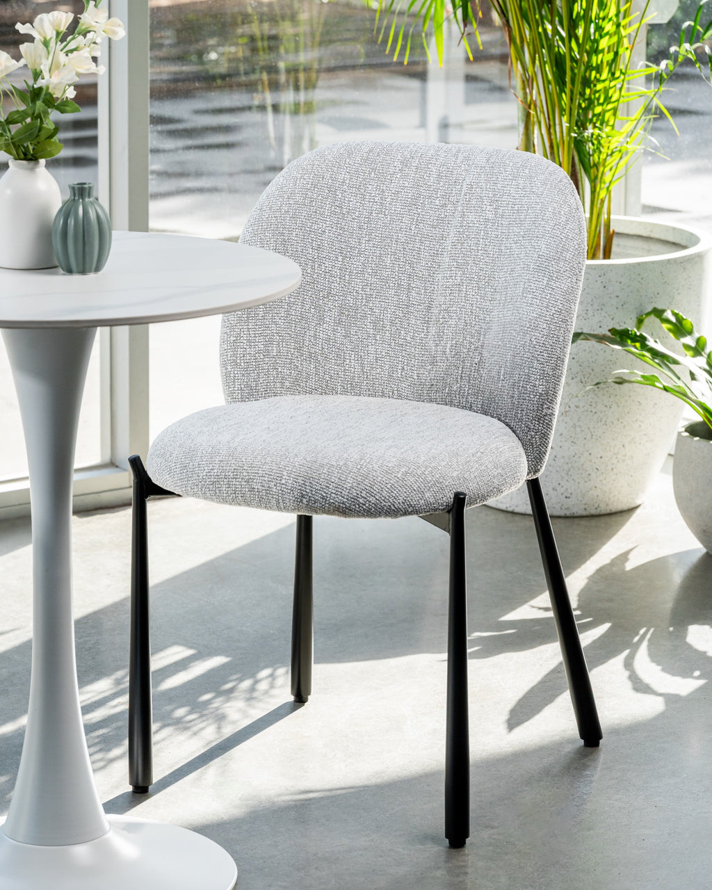 Selvani Small Dining Table Snow White
