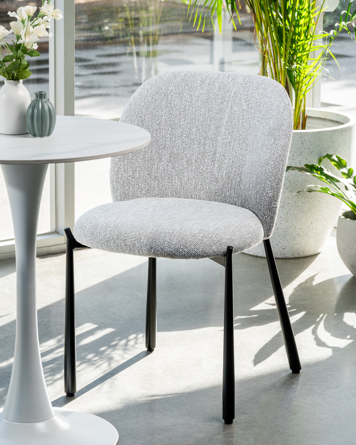 Selvani Small Dining Table Snow White