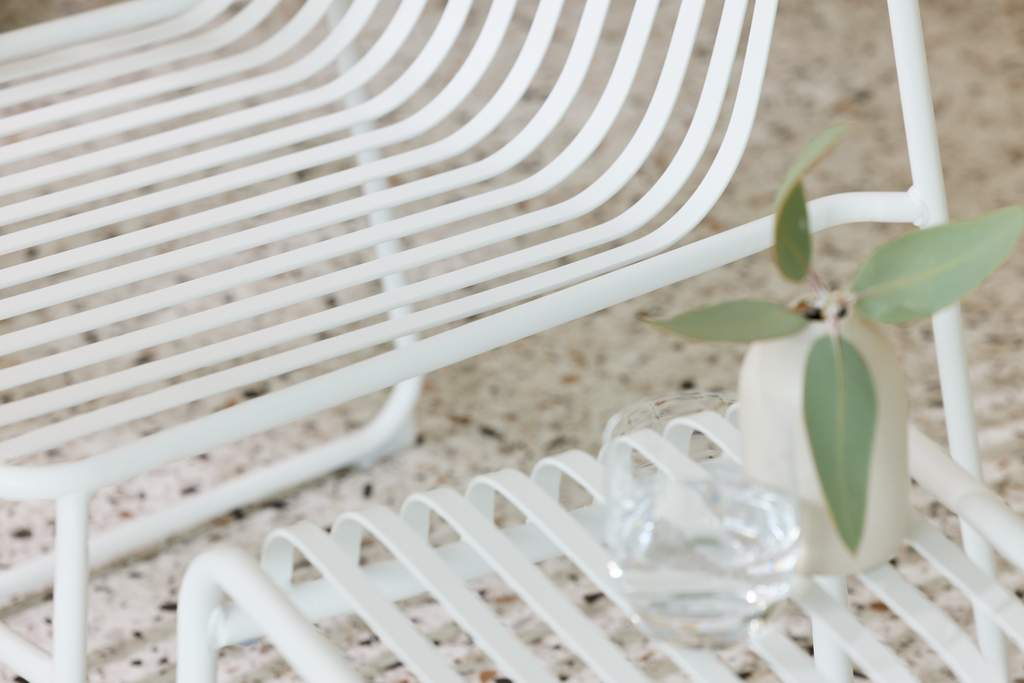 Swivella Leisure Chair White