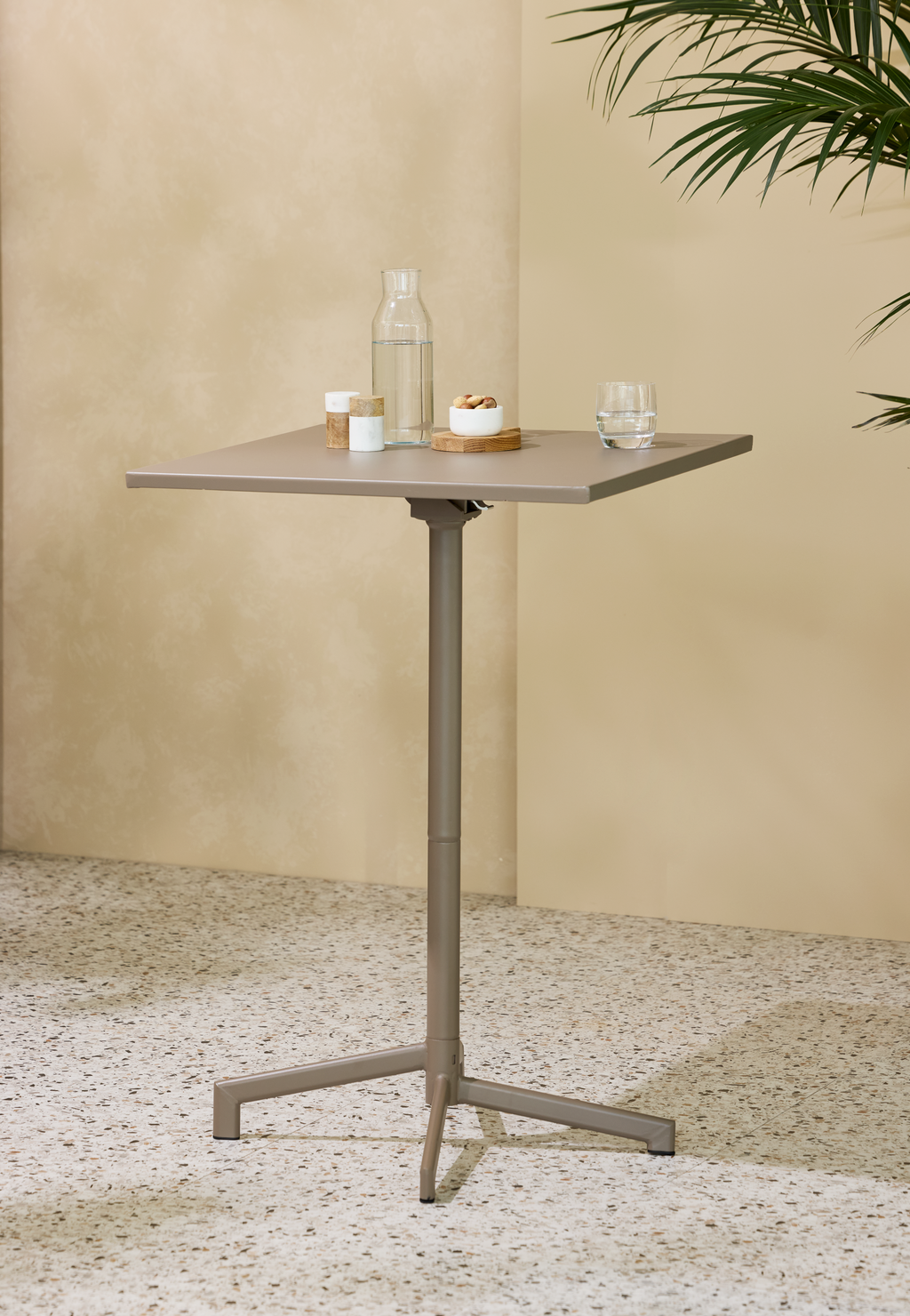 Swivella Bar Table Cappuccino