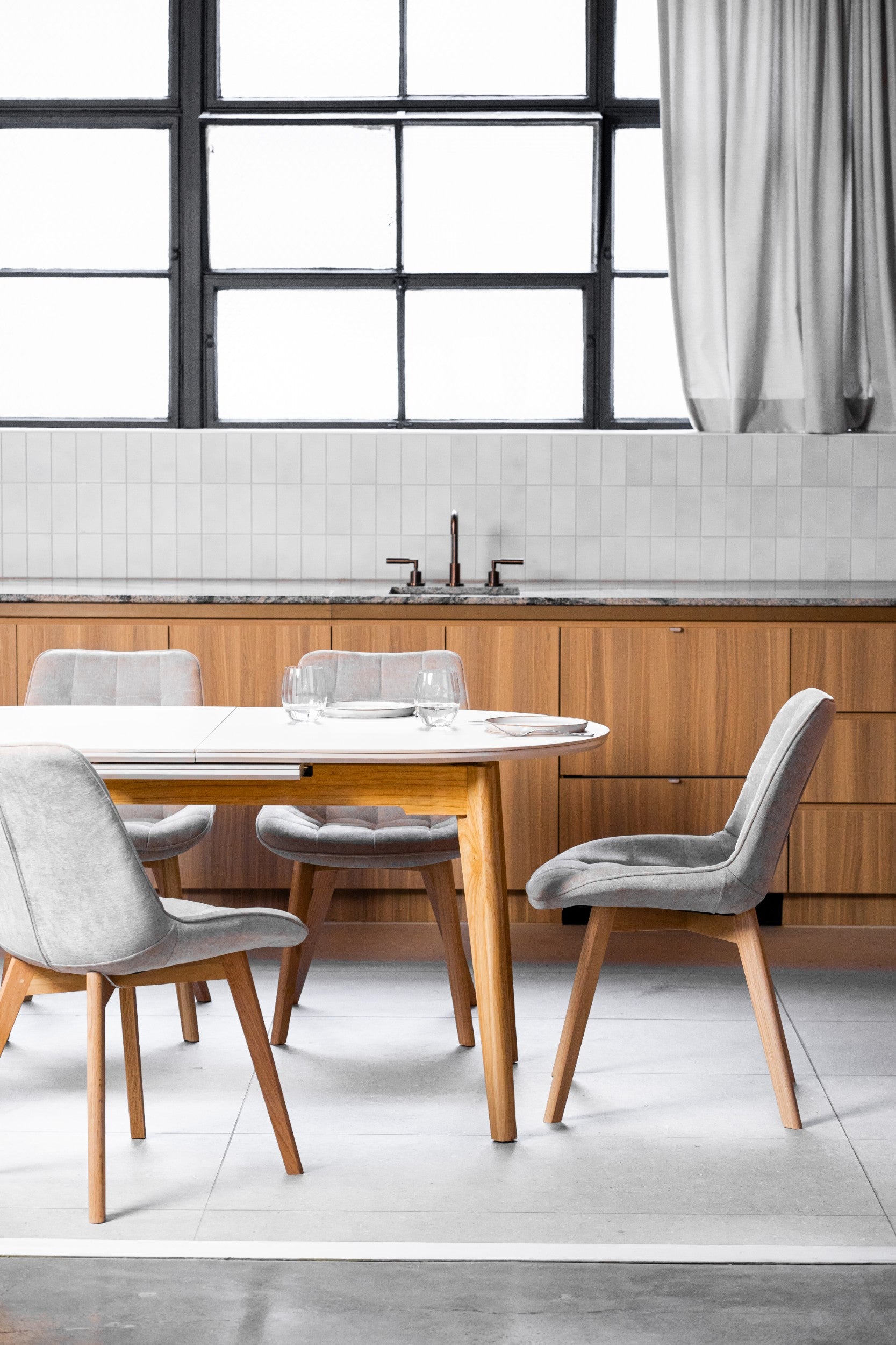 Boreal Extension Dining Table Light Grey