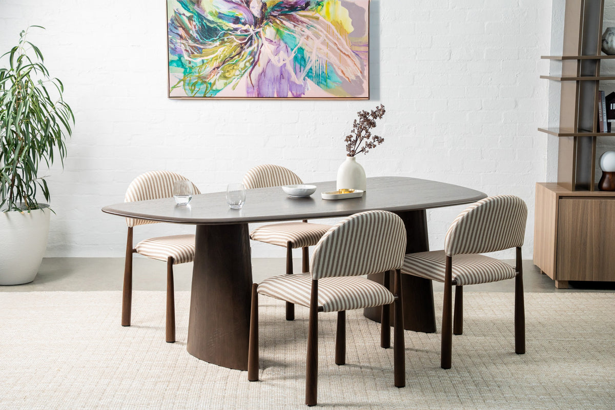 Elaris Dining Chair Beige / Walnut