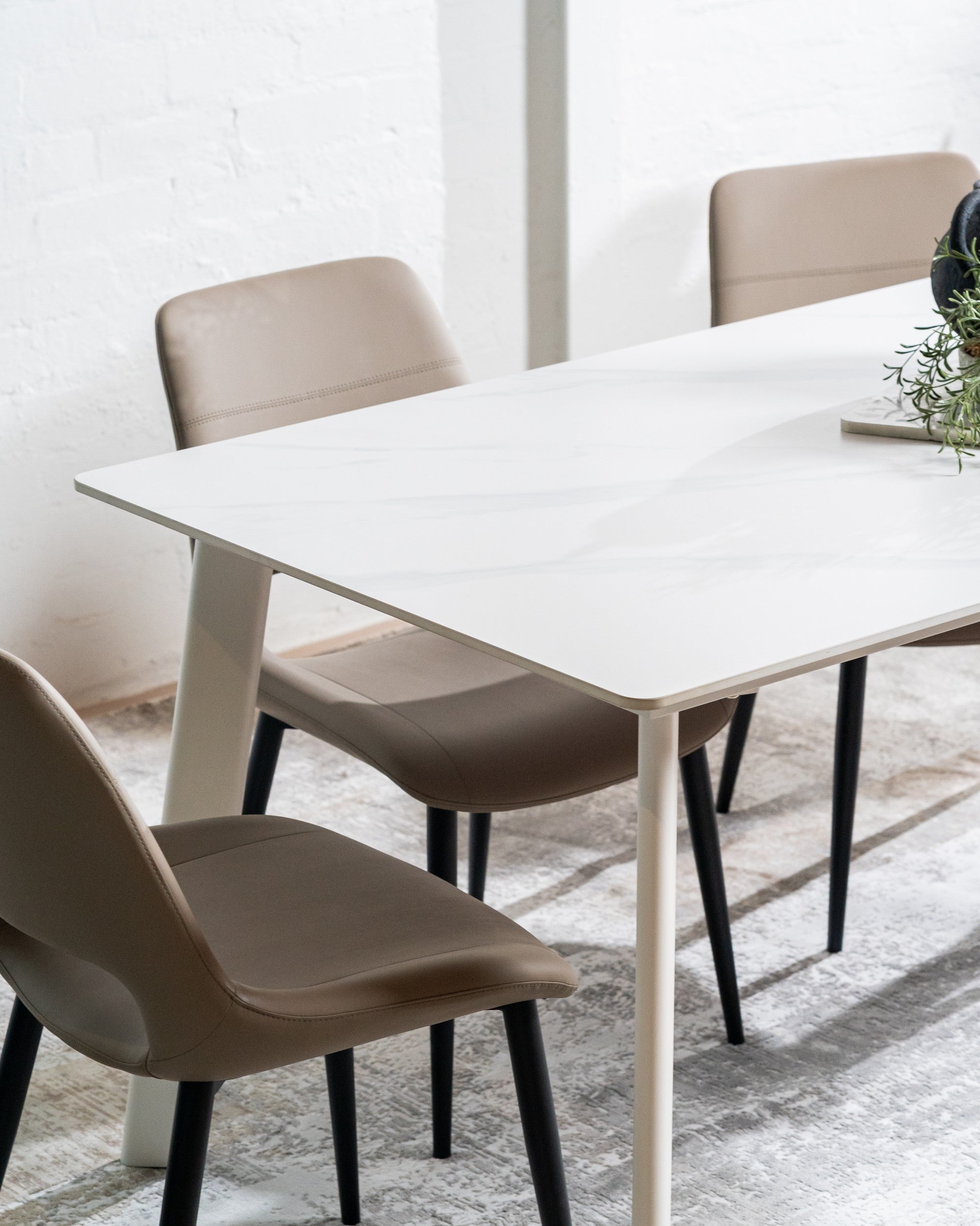 Turino Dining Table Snow White