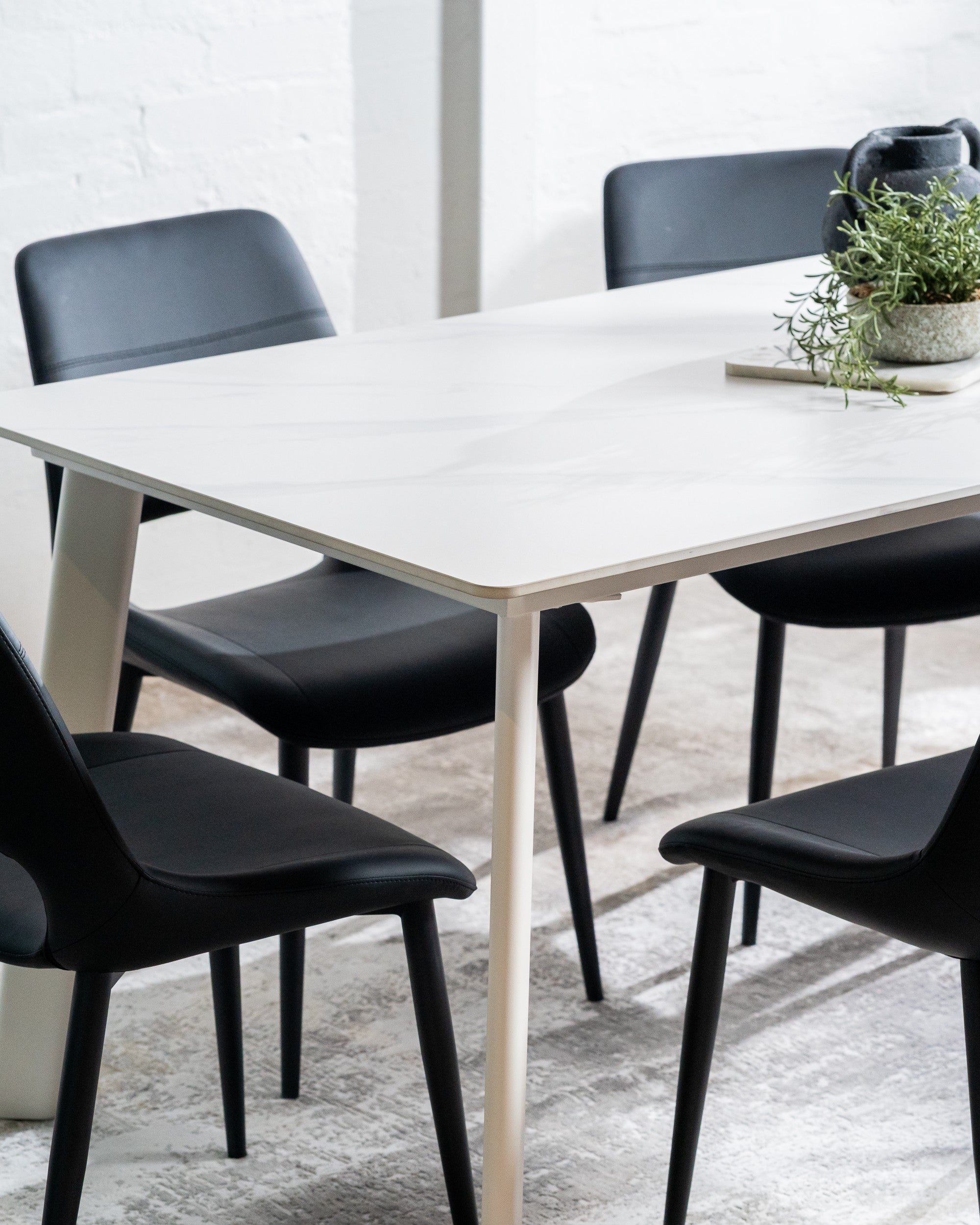 Turino Dining Table Snow White