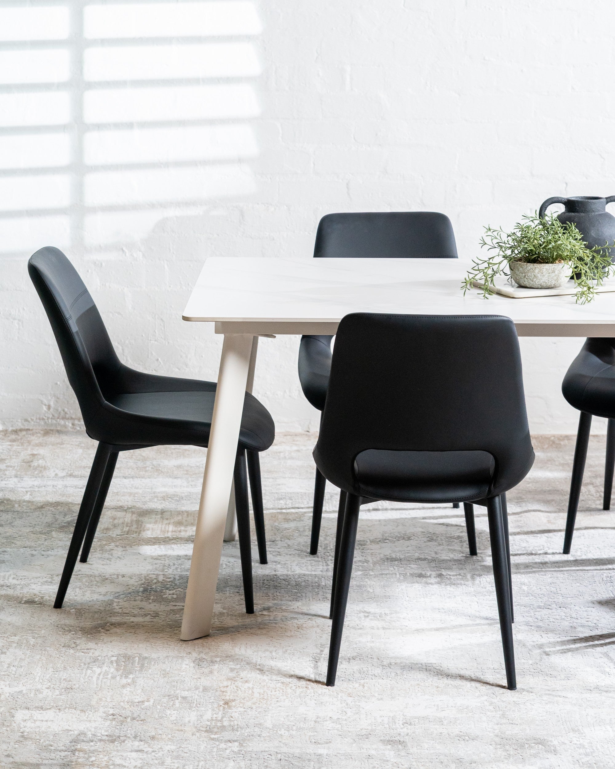 Turino Dining Table Snow White