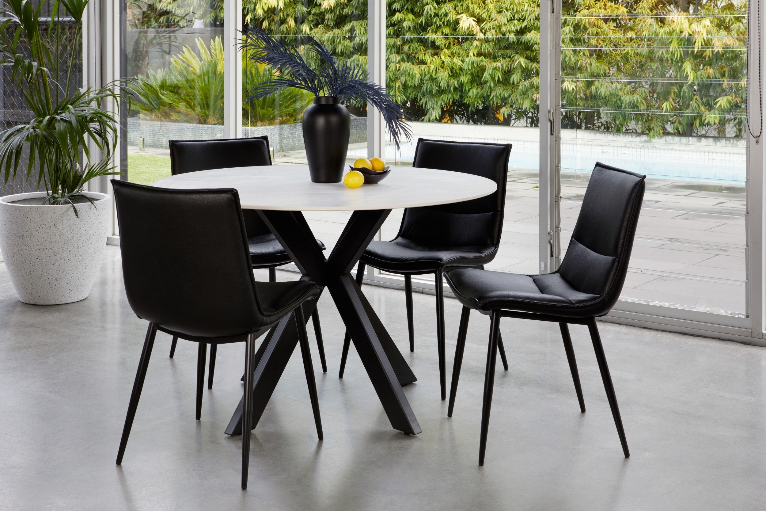 Venezia Round Dining Table Snow White