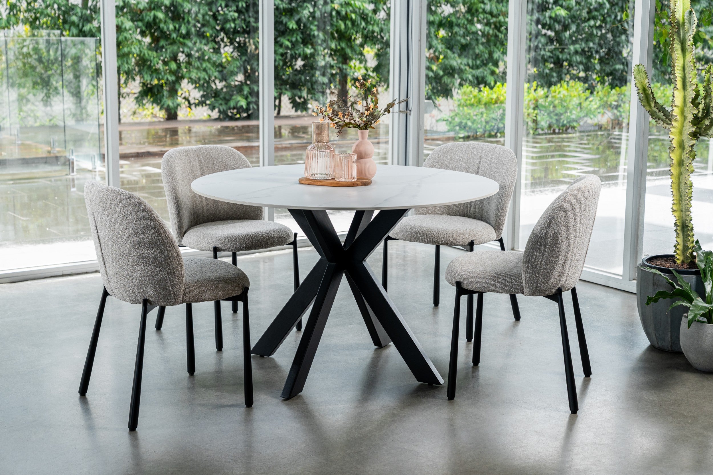 Venezia Round Dining Table Snow White