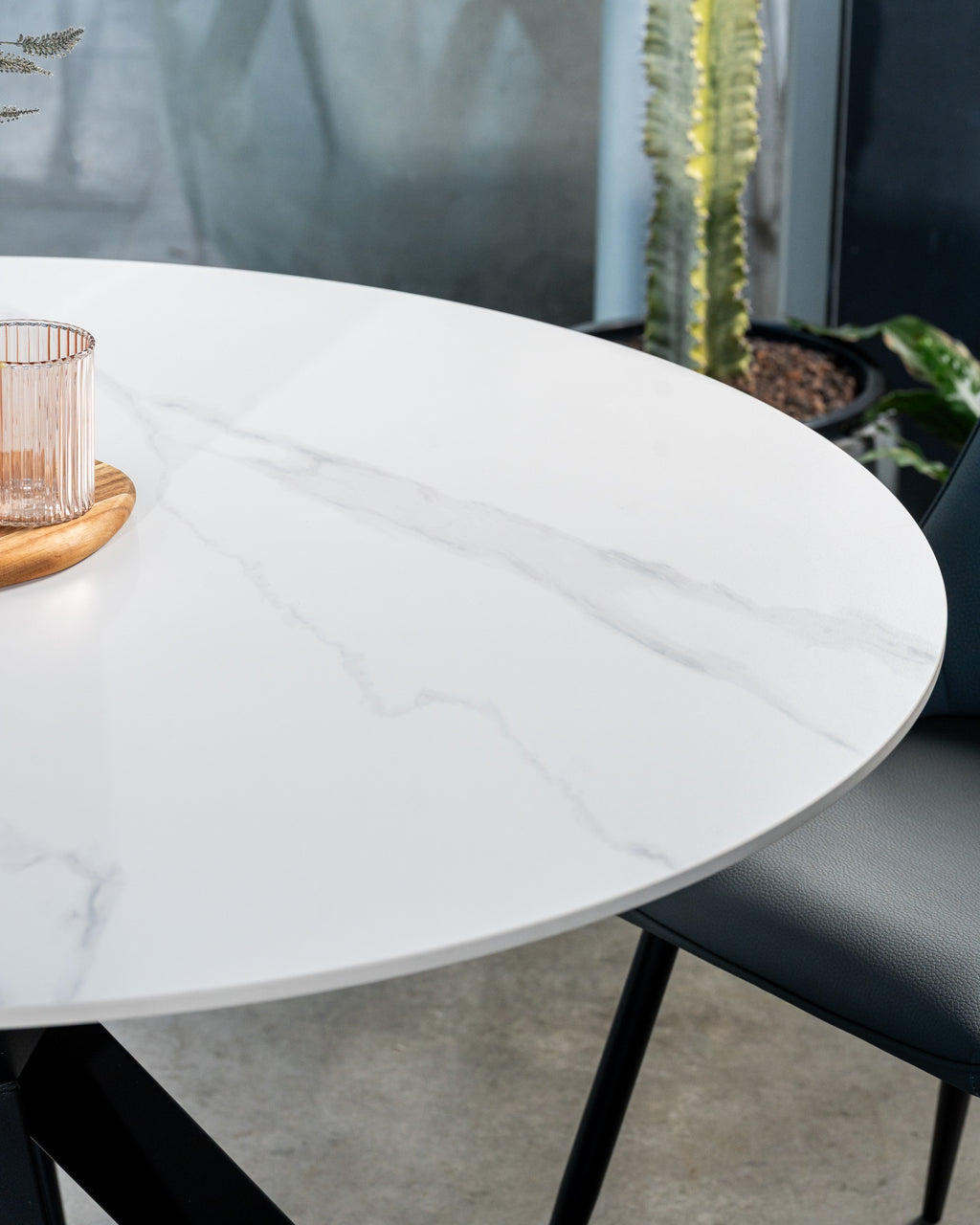 Venezia Round Dining Table Snow White