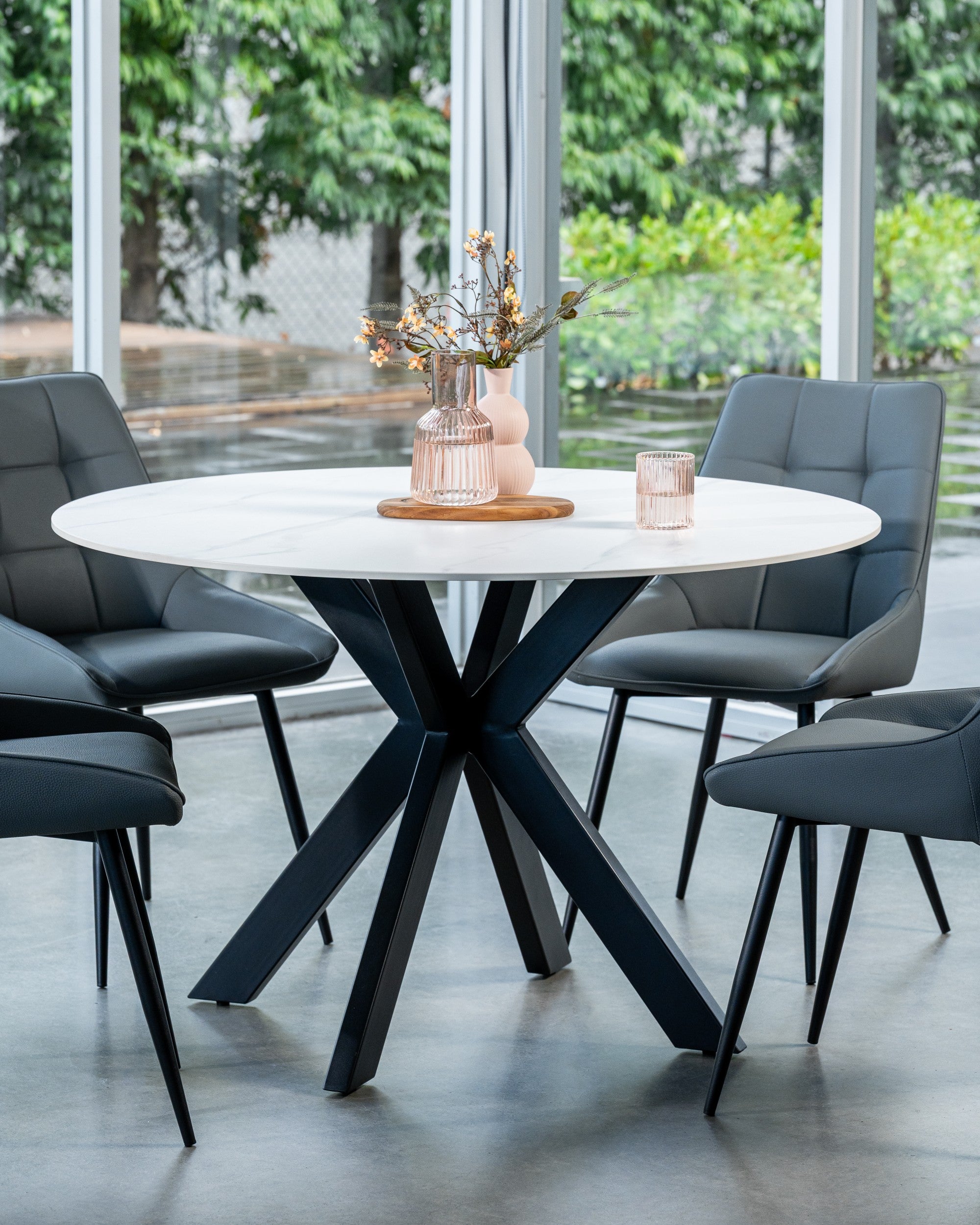 Venezia Round Dining Table Snow White