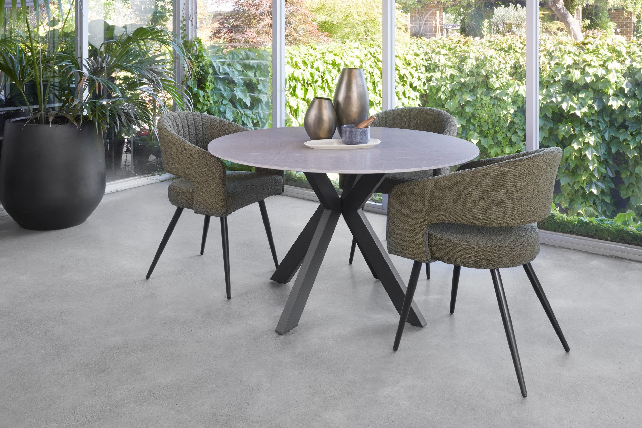 Venezia Round Dining Table Bulgarian Grey