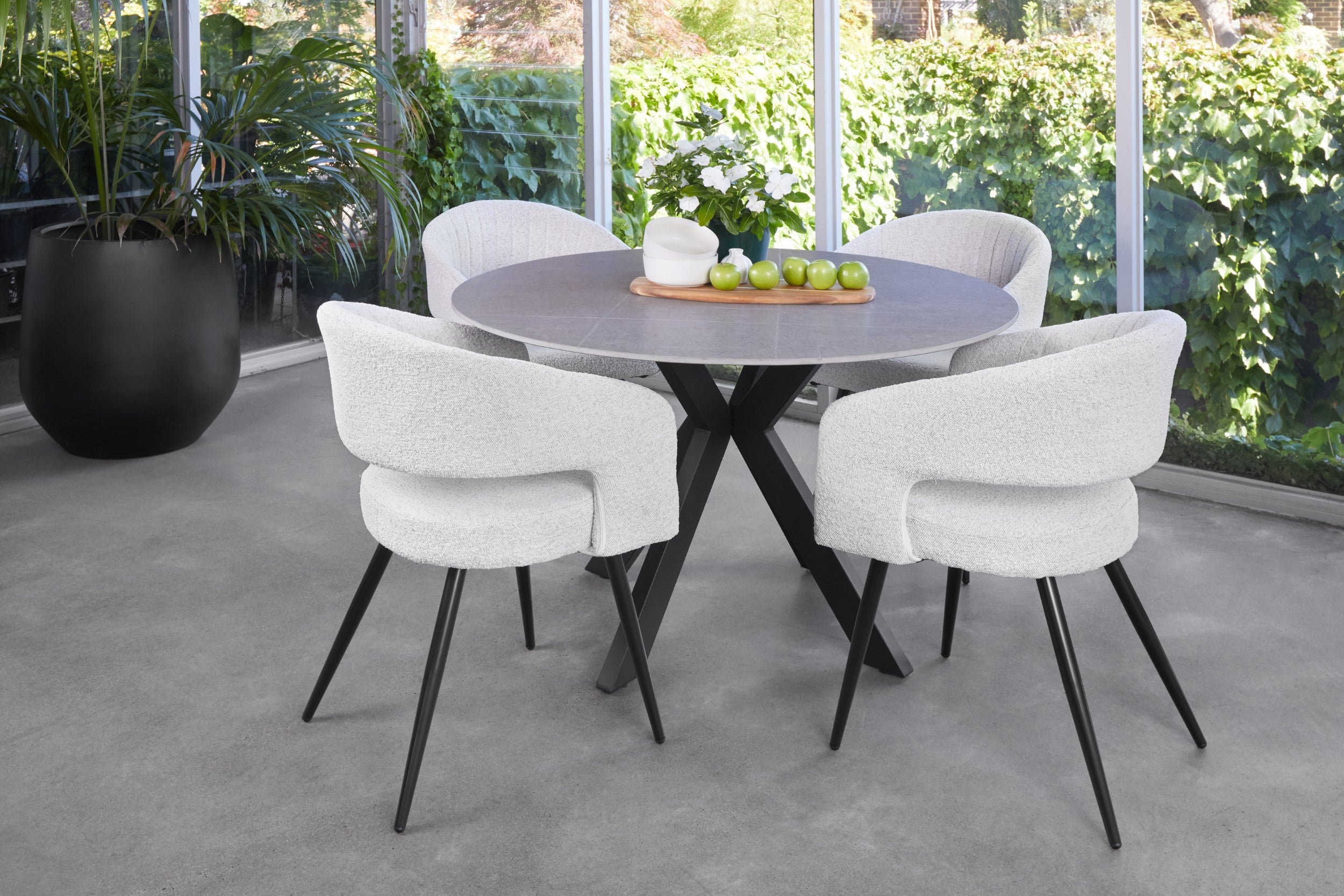 Venezia Round Dining Table Bulgarian Grey