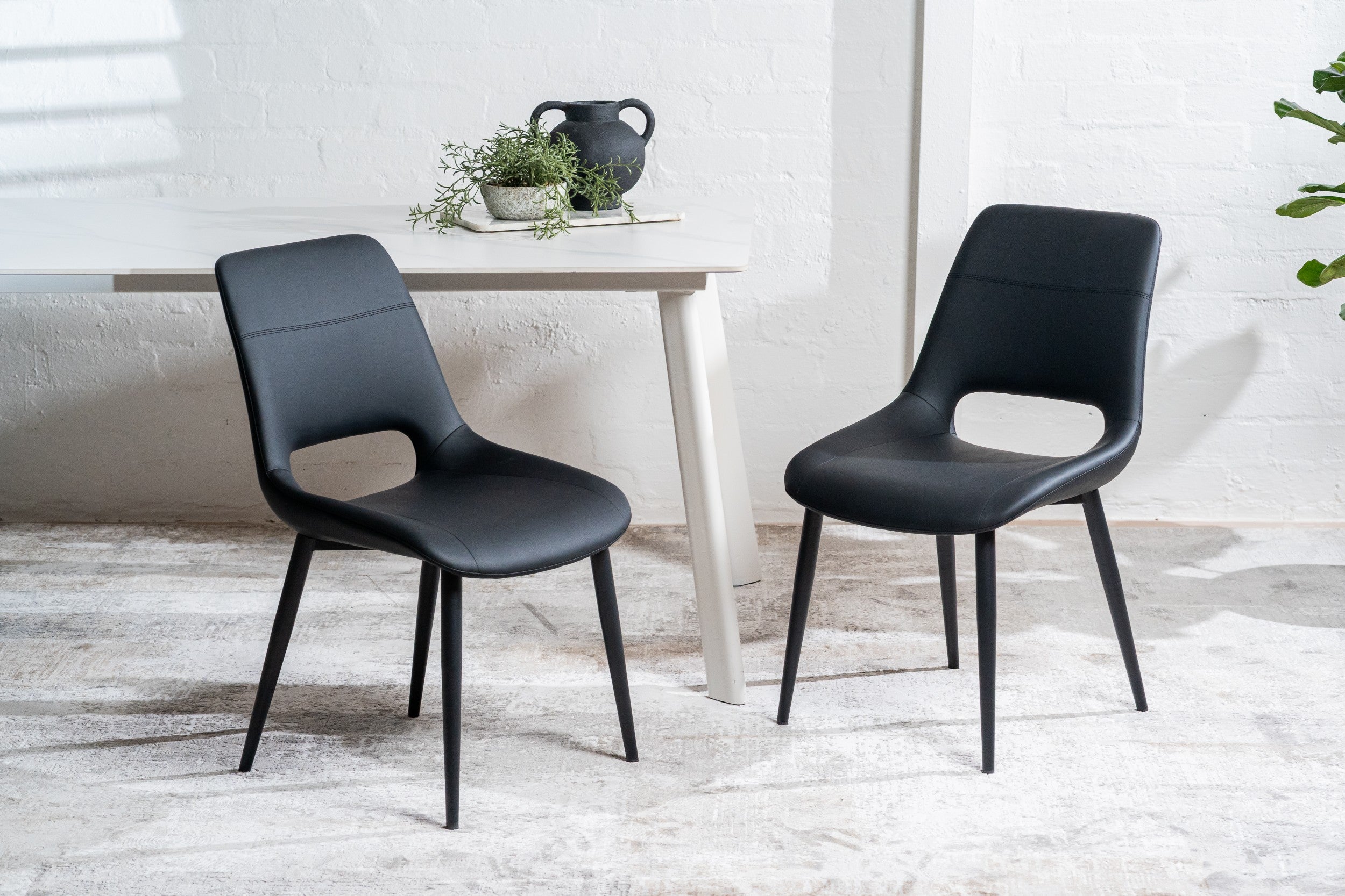 Vienne Dining Chair Black (Set of 2)