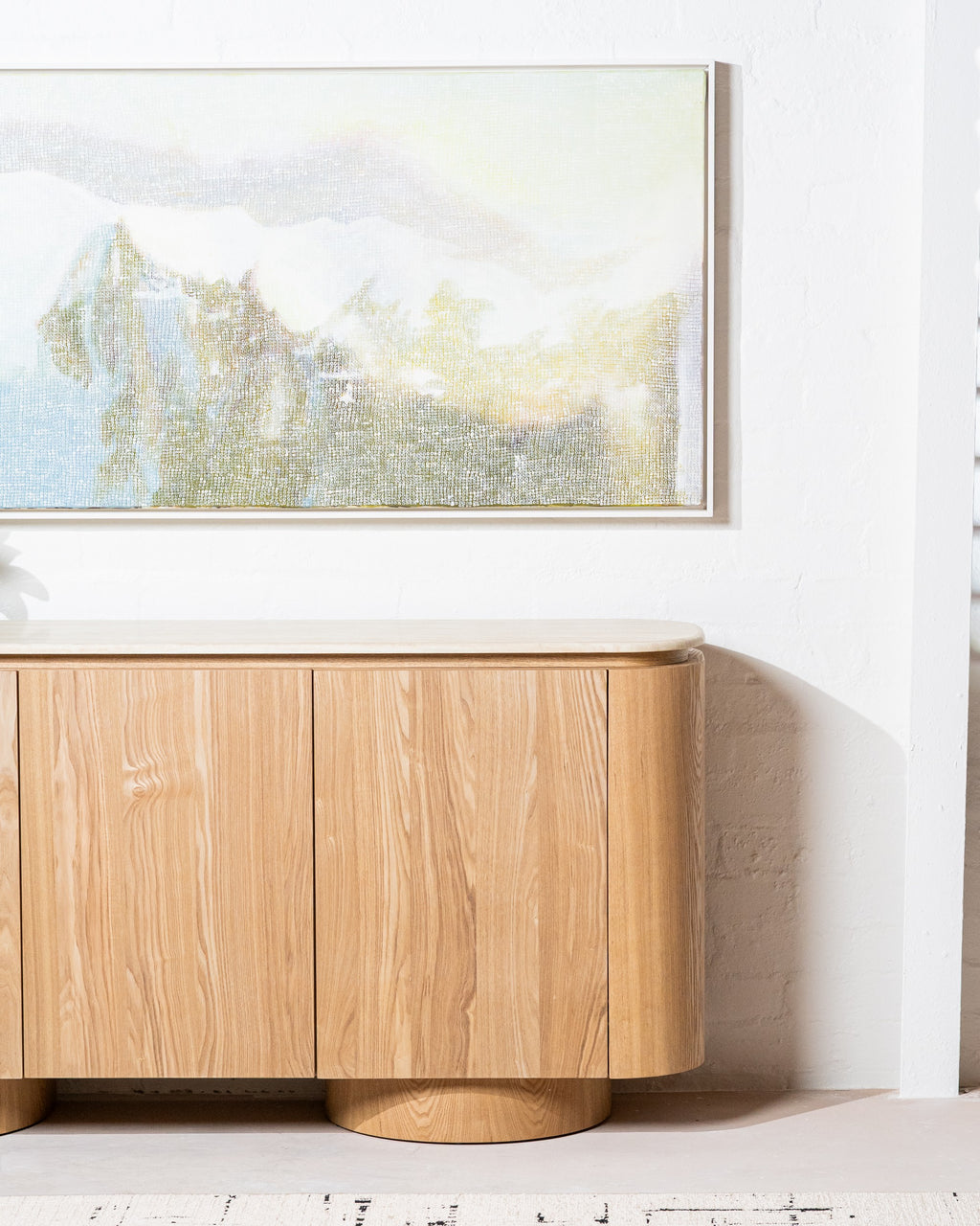 Varello Buffet White Travertine