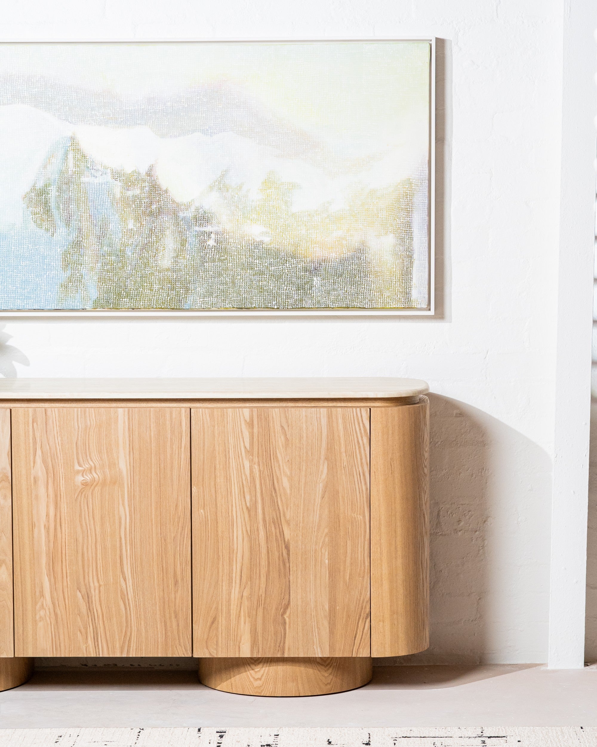 Varello Buffet White Travertine