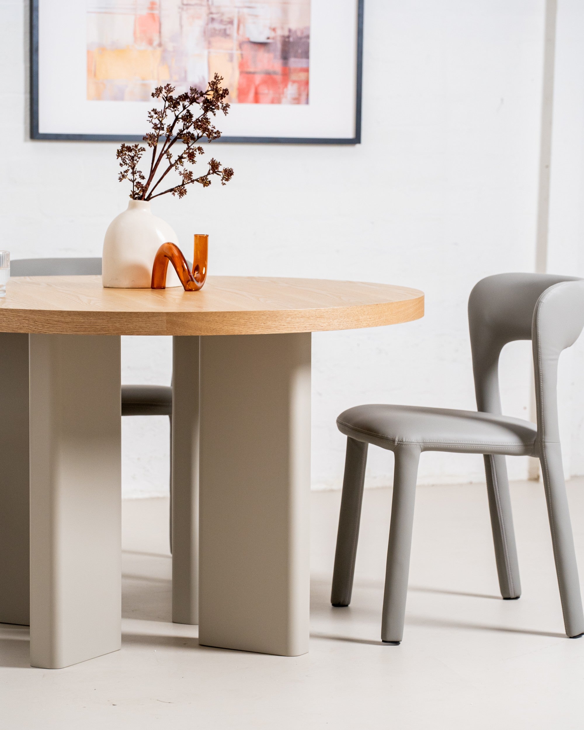 Westwood Round Dining Table Oak / Grey