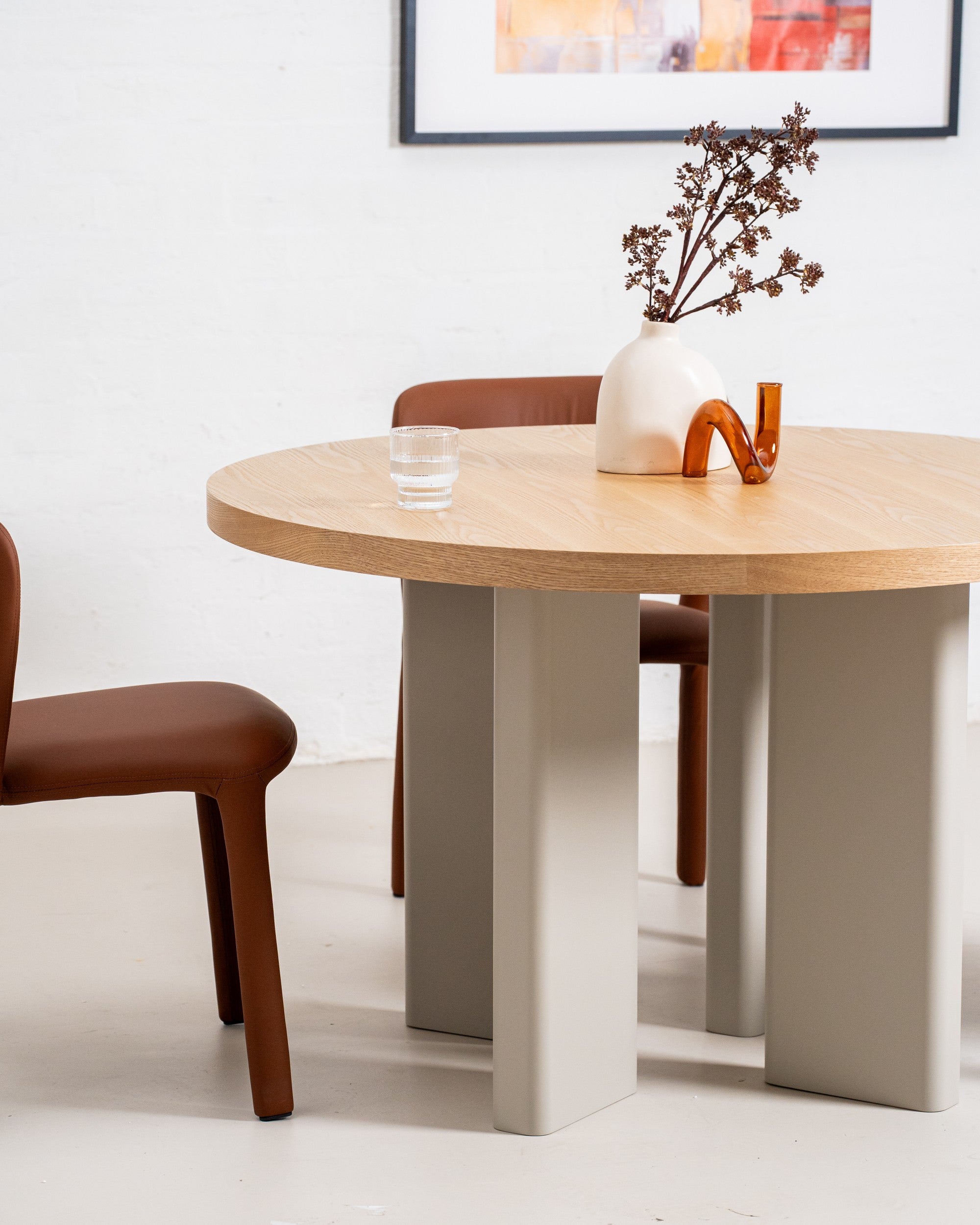 Westwood Round Dining Table Oak / Grey