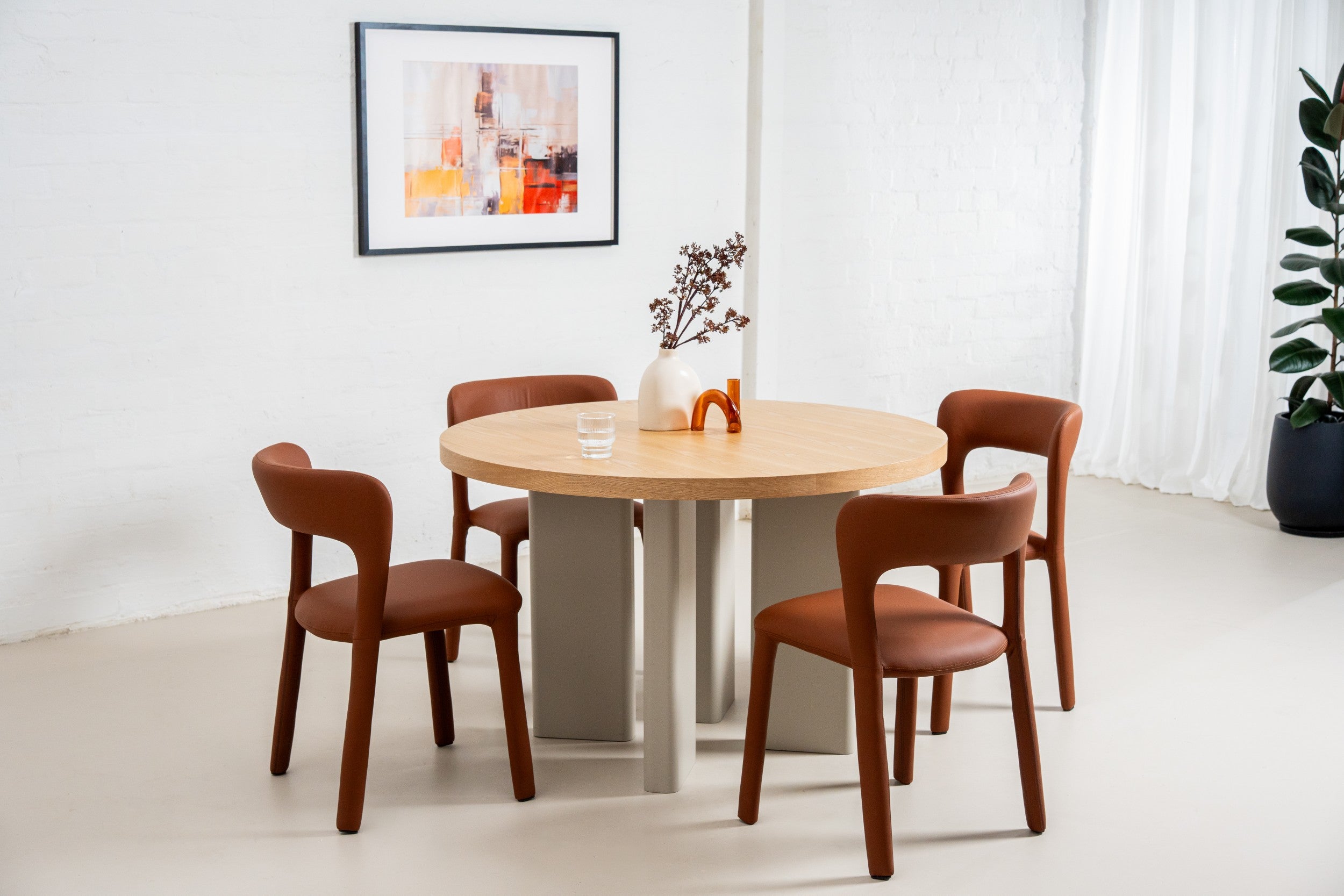 Westwood Round Dining Table Oak / Grey