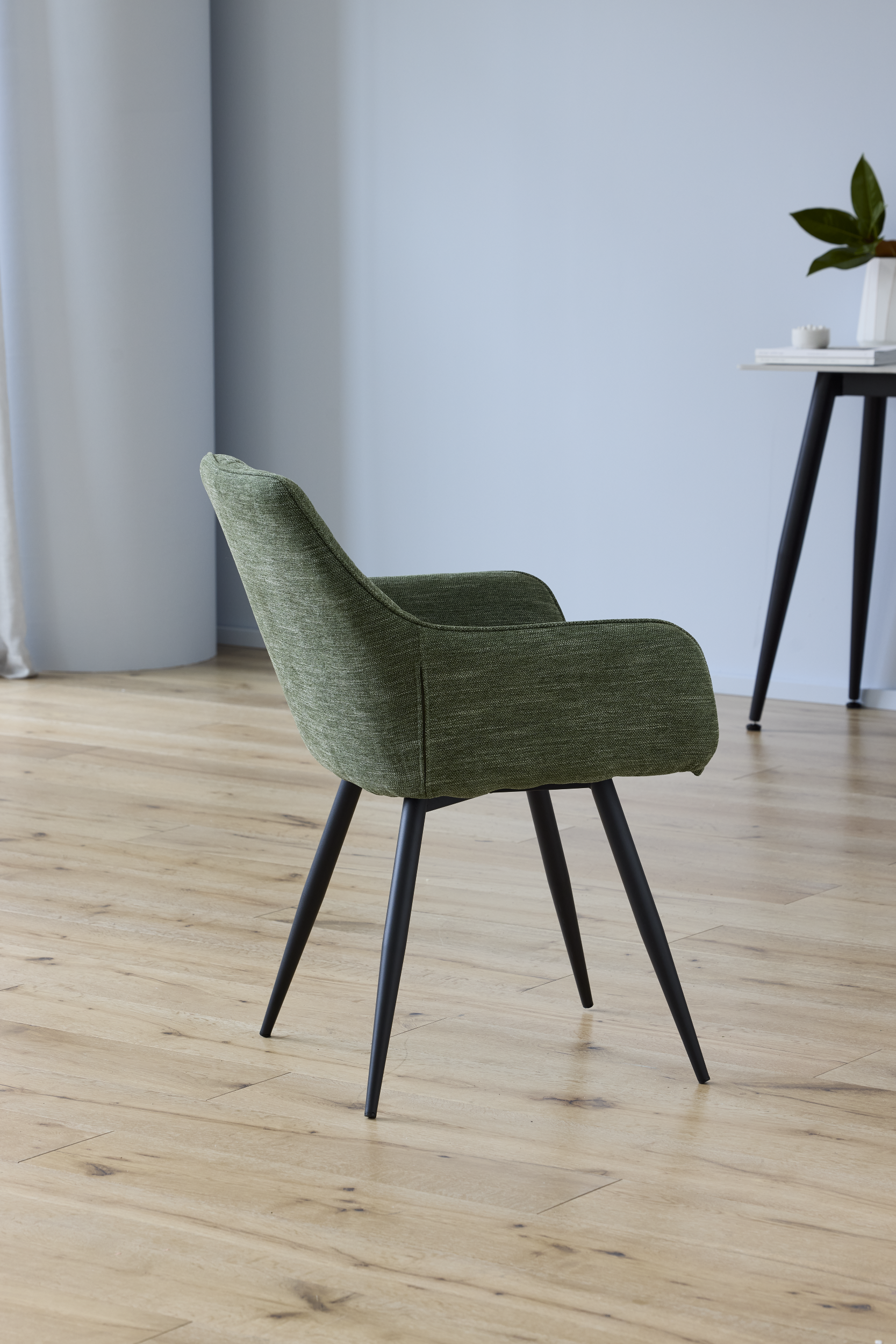 Titan Dining Chair Pistacchio (Set of 2)