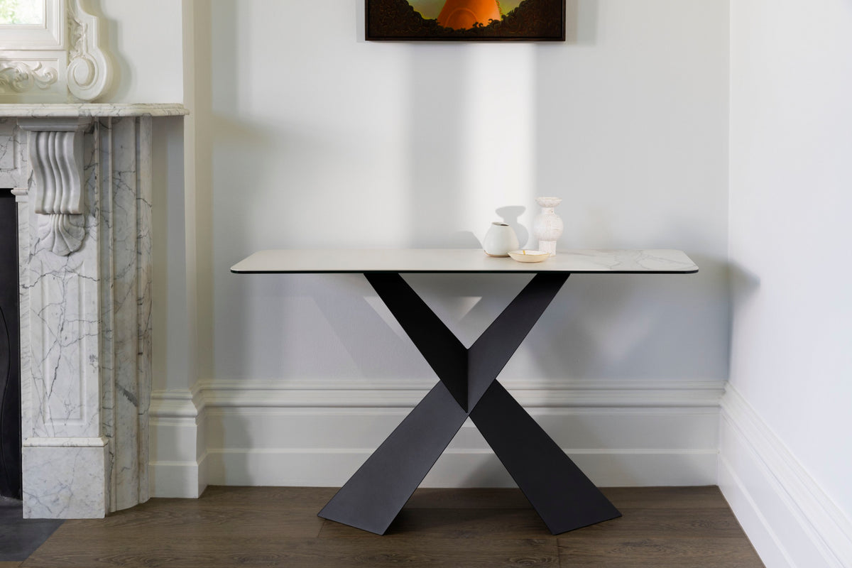 Zulvane Console Table Vermont Ceramic